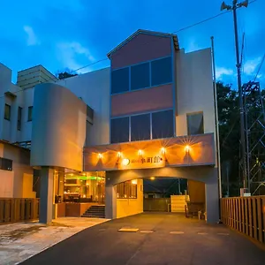 フォレストリゾート 湯もと小町館 3* 湯河原町